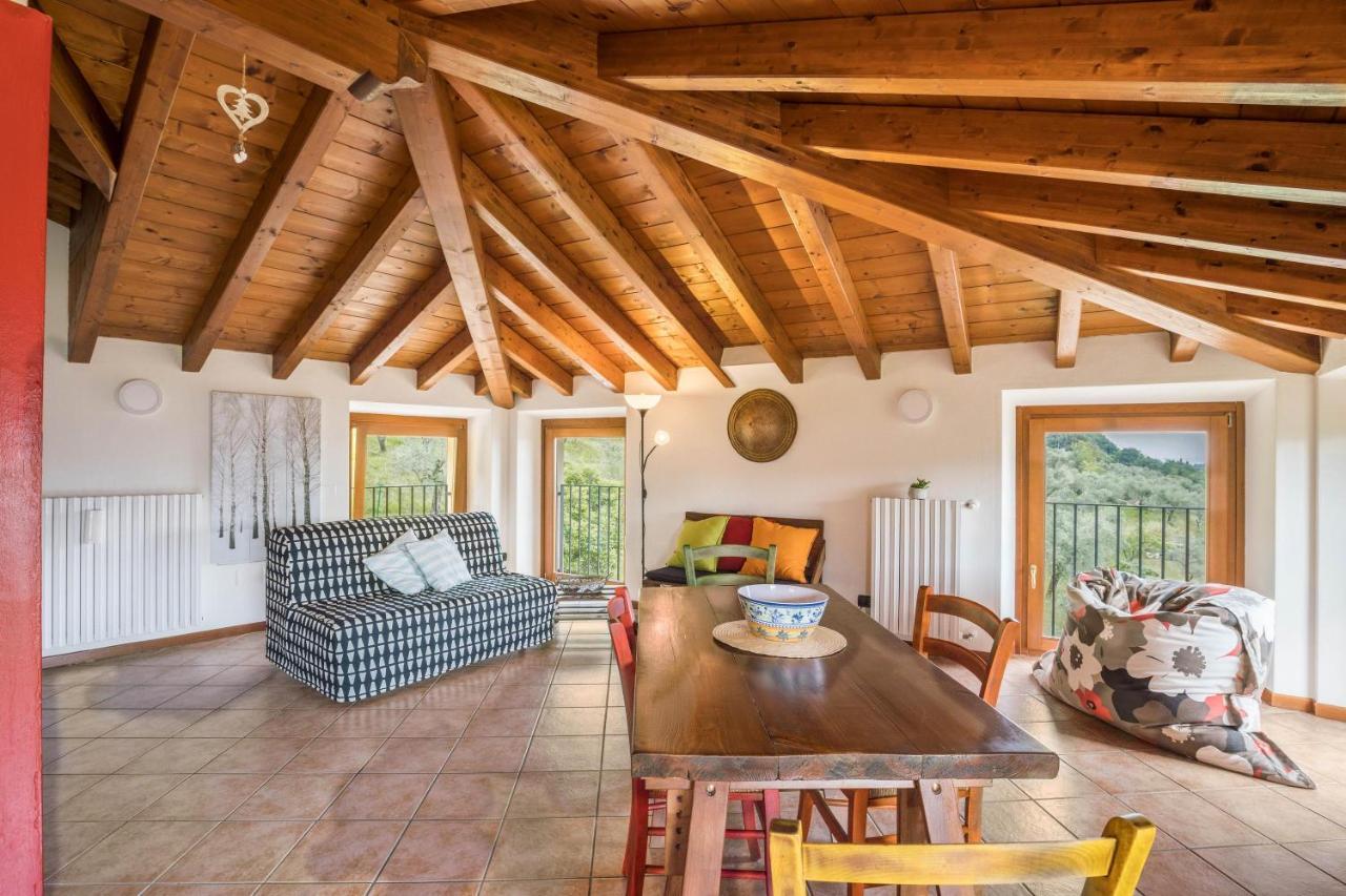 Casa Mandello Apartment Salò Екстериор снимка