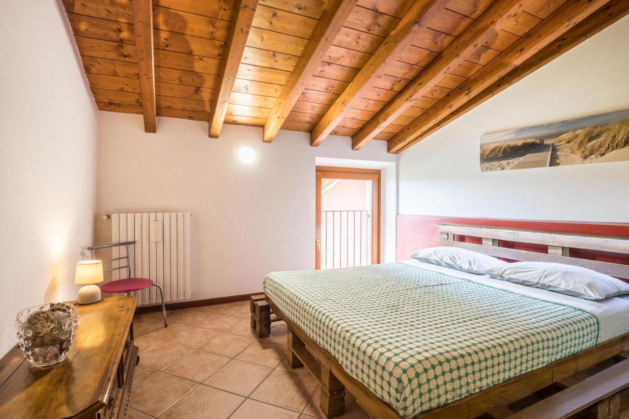 Casa Mandello Apartment Salò Екстериор снимка