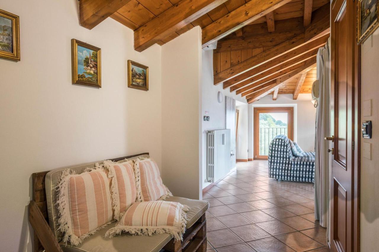 Casa Mandello Apartment Salò Екстериор снимка